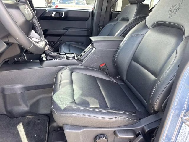 2025 Azure Gray Metallic Ford Bronco Badlands 4X4 SUV