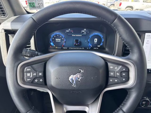 2025 Azure Gray Metallic Ford Bronco Badlands 4X4 SUV