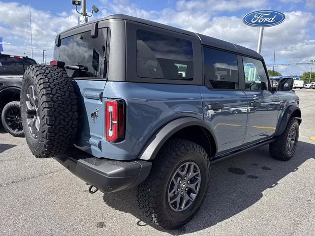 2025 Azure Gray Metallic Ford Bronco Badlands 4X4 SUV