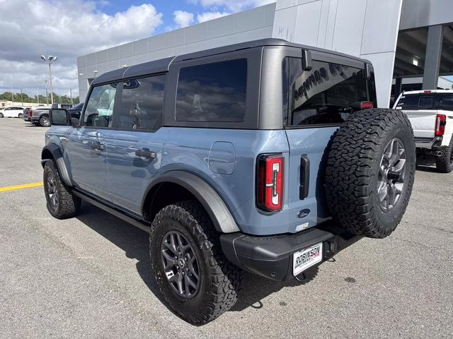 2025 Azure Gray Metallic Ford Bronco Badlands 4X4 SUV