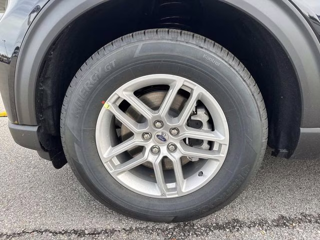 2026 Black Metallic Ford Explorer Active RWD SUV