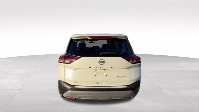 2023 Pearl White Tricoat Nissan Rogue SV AWD SUV