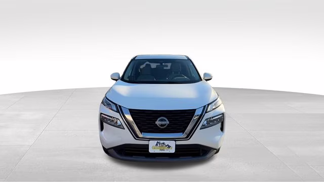 2023 Pearl White Tricoat Nissan Rogue SV AWD SUV
