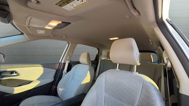 2023 Pearl White Tricoat Nissan Rogue SV AWD SUV