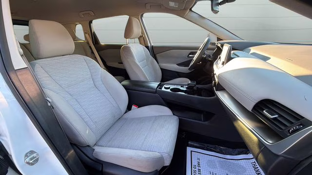 2023 Pearl White Tricoat Nissan Rogue SV AWD SUV