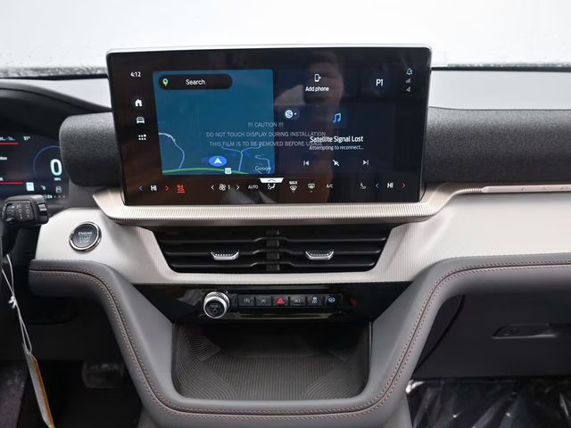 2026 White Metallic Ford Explorer Active 4X4 SUV