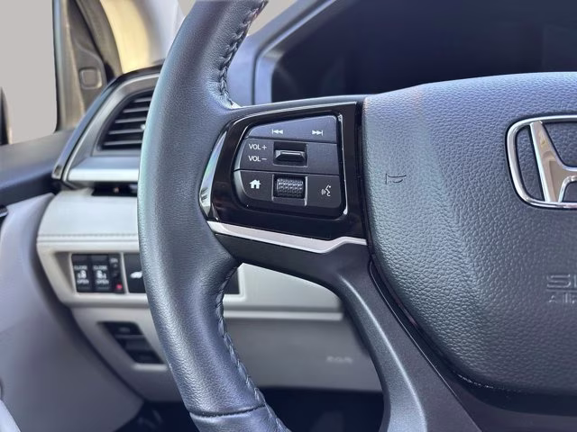 2025 Modern Steel Metallic Honda Odyssey Touring FWD Van