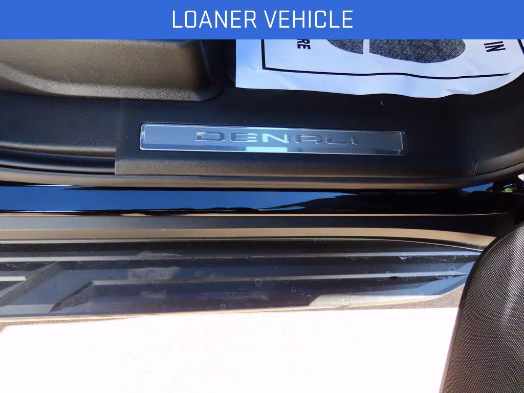 2026 Onyx Black GMC Yukon XL Denali 4X4 SUV