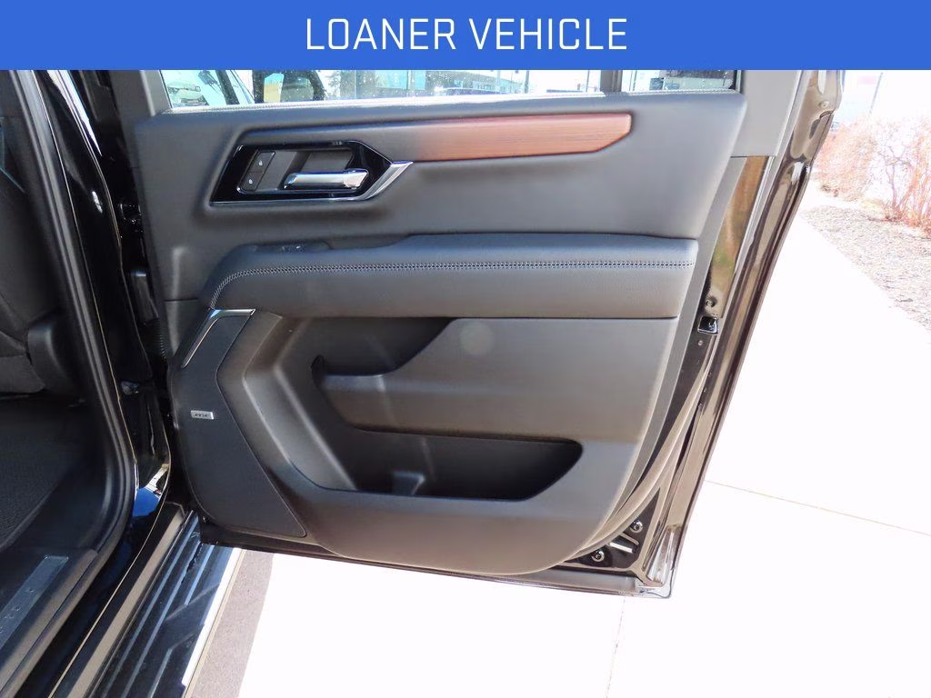 2026 Onyx Black GMC Yukon XL Denali 4X4 SUV