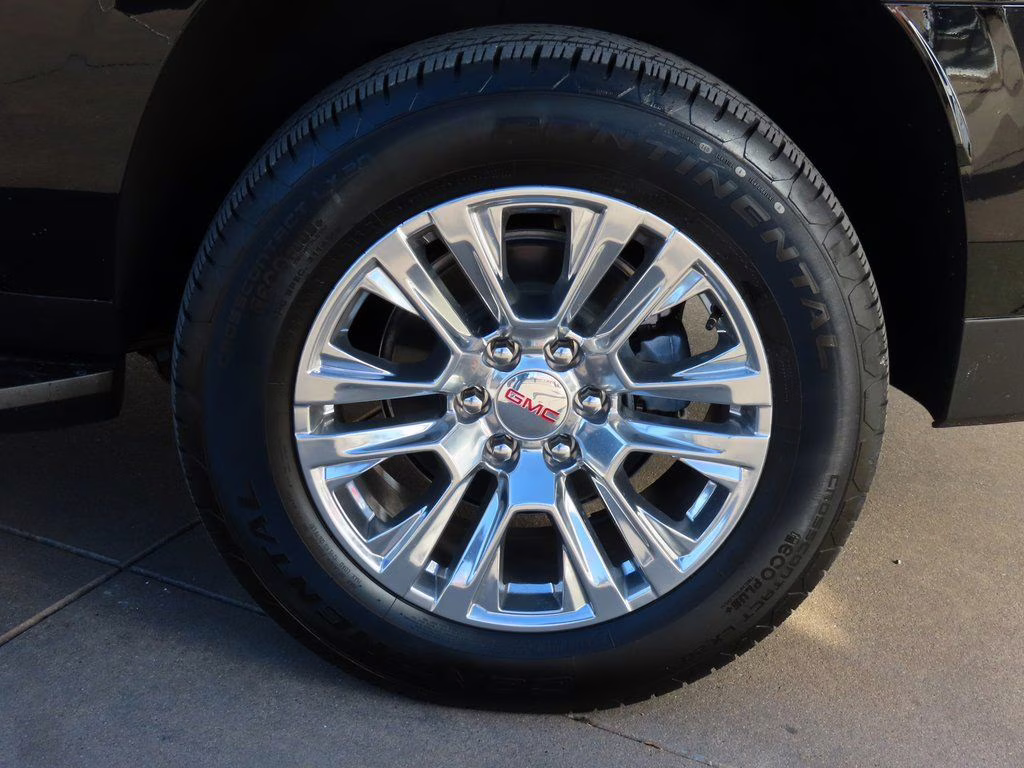 2026 Onyx Black GMC Yukon XL Denali 4X4 SUV