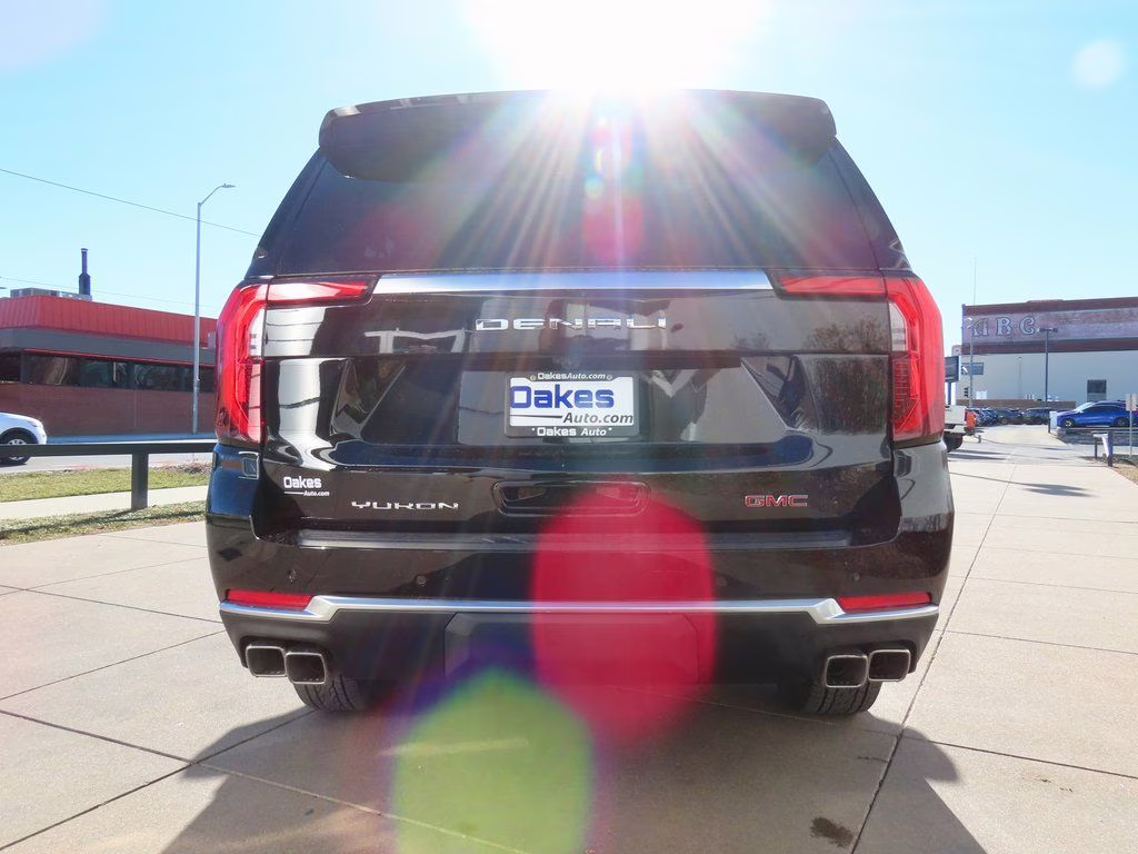 2026 Onyx Black GMC Yukon XL Denali 4X4 SUV