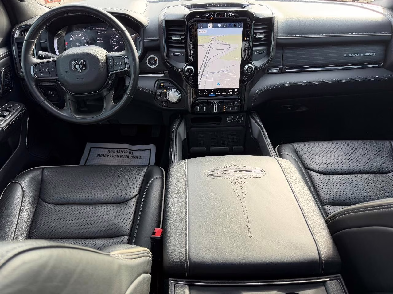 2023 Diamond Black Crystal Pearlcoat Ram 1500 Limited 4X4 Truck