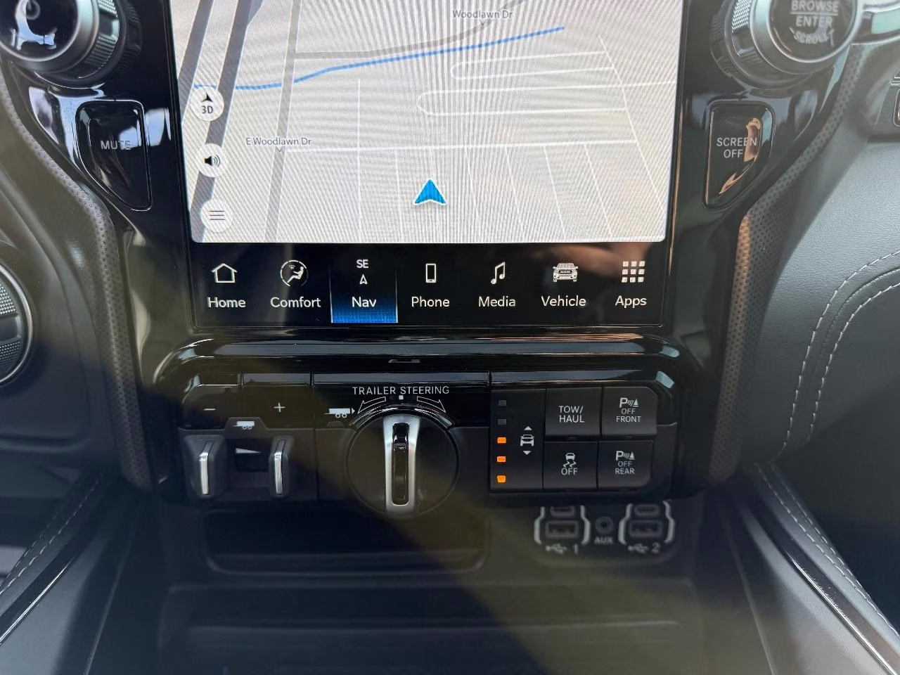 2023 Diamond Black Crystal Pearlcoat Ram 1500 Limited 4X4 Truck