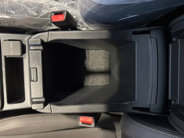 2026 Crystal White Pearl Subaru Outback Limited AWD SUV