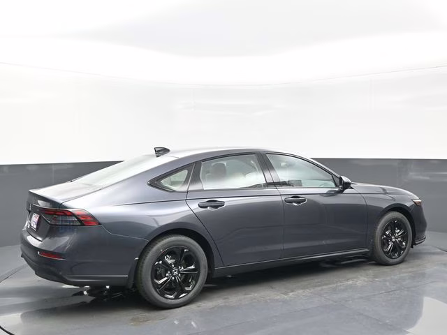 2025 Meteorite Gray Metallic Honda Accord SE FWD Sedan