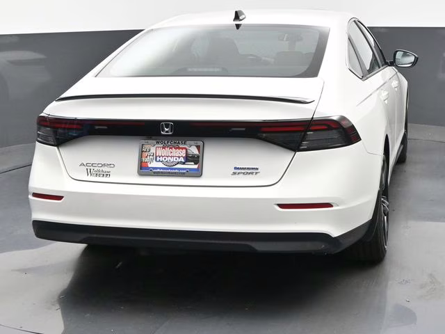 2025 Platinum White Pearl Honda Accord Hybrid Sport FWD Sedan
