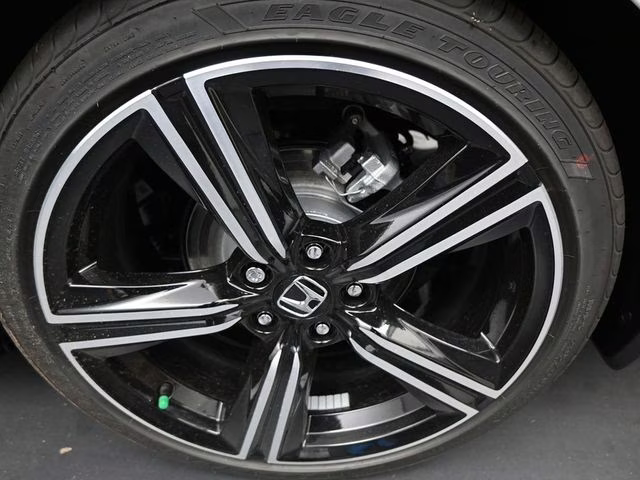 2025 Platinum White Pearl Honda Accord Hybrid Sport FWD Sedan