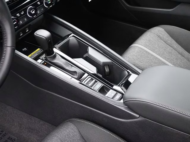 2025 Platinum White Pearl Honda Accord Hybrid Sport FWD Sedan