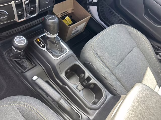 2025 Bright White Clearcoat Jeep Gladiator Nighthawk 4X4 Truck