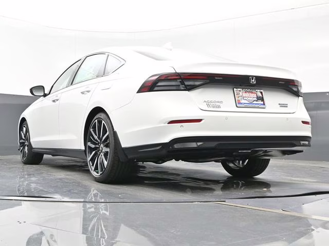 2025 Platinum White Pearl Honda Accord Hybrid Touring FWD Sedan