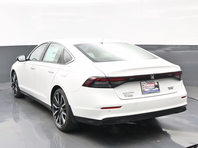 2025 Platinum White Pearl Honda Accord Hybrid Touring FWD Sedan