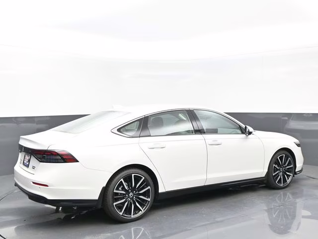 2025 Platinum White Pearl Honda Accord Hybrid Touring FWD Sedan