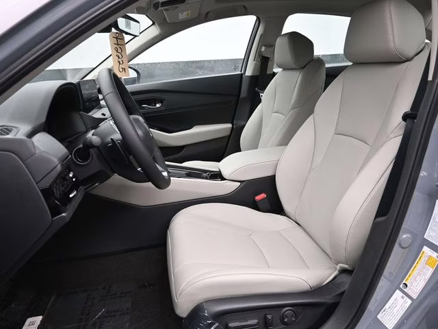 2025 Urban Gray Pearl Honda Accord Hybrid Touring FWD Sedan