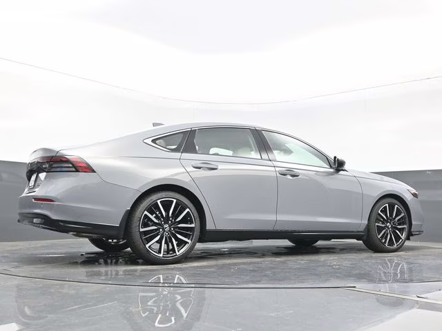 2025 Urban Gray Pearl Honda Accord Hybrid Touring FWD Sedan