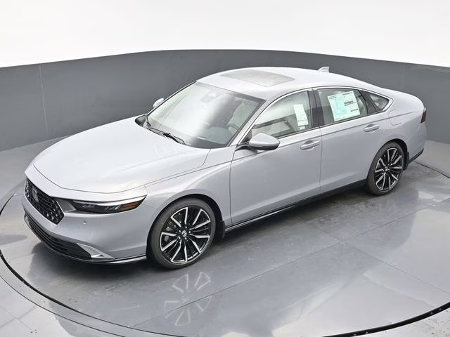 2025 Urban Gray Pearl Honda Accord Hybrid Touring FWD Sedan
