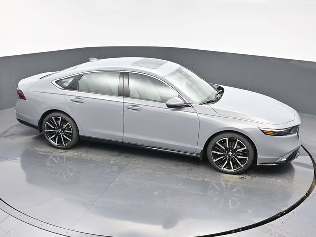 2025 Urban Gray Pearl Honda Accord Hybrid Touring FWD Sedan