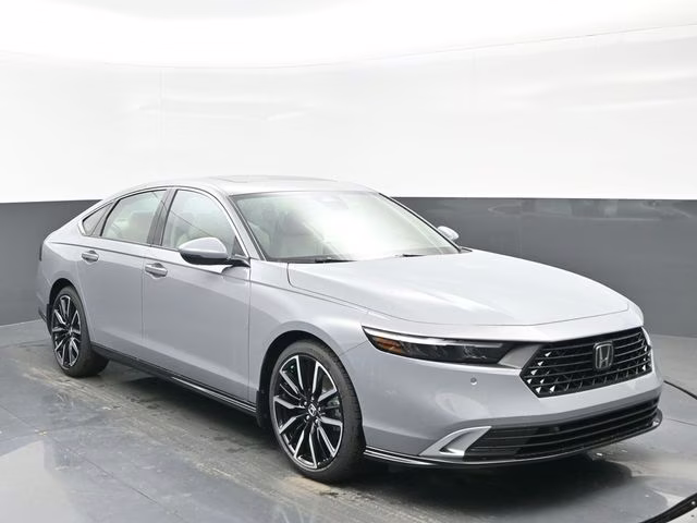 2025 Urban Gray Pearl Honda Accord Hybrid Touring FWD Sedan