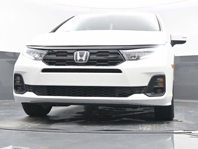 2026 Platinum White Pearl Honda Odyssey Touring FWD Van