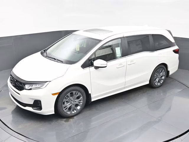 2026 Platinum White Pearl Honda Odyssey Touring FWD Van