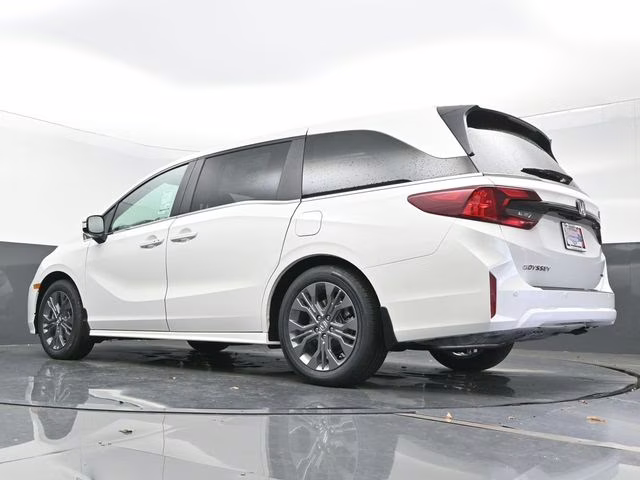 2026 Platinum White Pearl Honda Odyssey Touring FWD Van