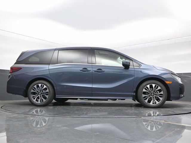 2026 Smoke Blue Pearl Honda Odyssey Elite FWD Van