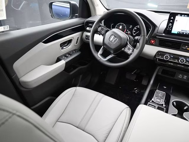 2025 Obsidian Blue Pearl Honda Pilot Touring+ AWD SUV