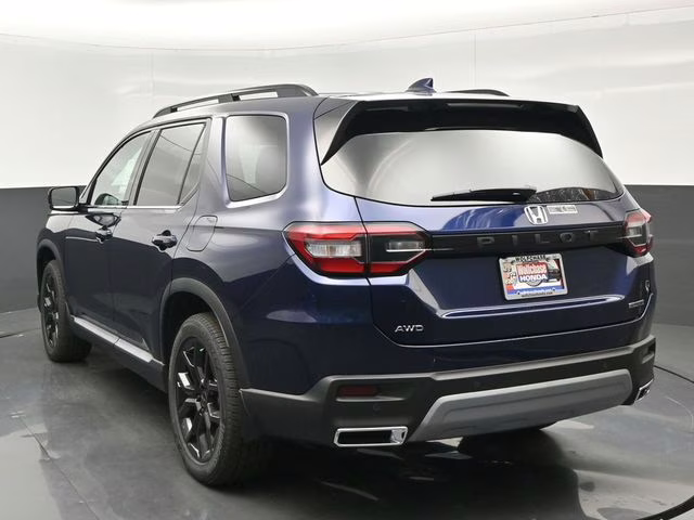 2025 Obsidian Blue Pearl Honda Pilot Touring+ AWD SUV