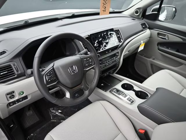 2026 Platinum White Pearl Honda Ridgeline RTL AWD Truck