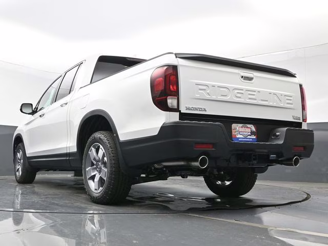 2026 Platinum White Pearl Honda Ridgeline RTL AWD Truck