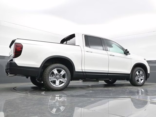 2026 Platinum White Pearl Honda Ridgeline RTL AWD Truck