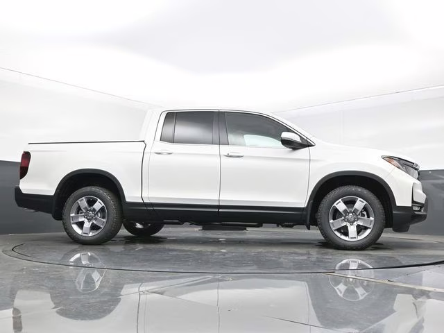 2026 Platinum White Pearl Honda Ridgeline RTL AWD Truck