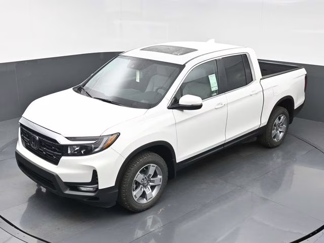 2026 Platinum White Pearl Honda Ridgeline RTL AWD Truck
