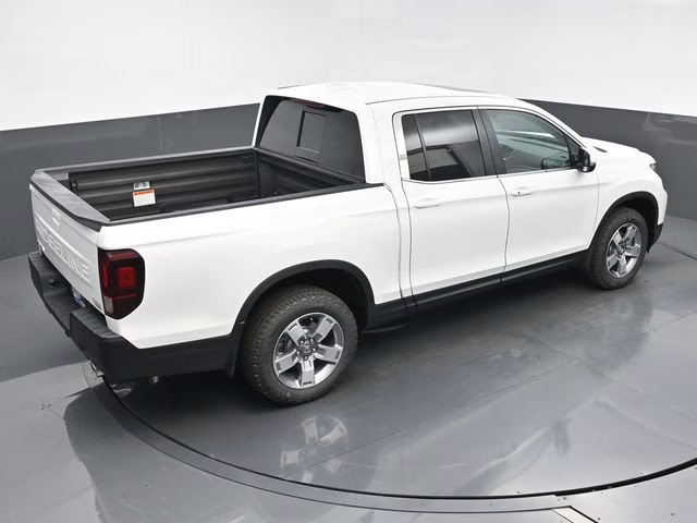 2026 Platinum White Pearl Honda Ridgeline RTL AWD Truck