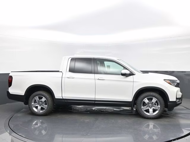 2026 Platinum White Pearl Honda Ridgeline RTL AWD Truck