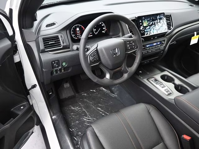 2026 Platinum White Pearl Honda Ridgeline TrailSport+ AWD Truck