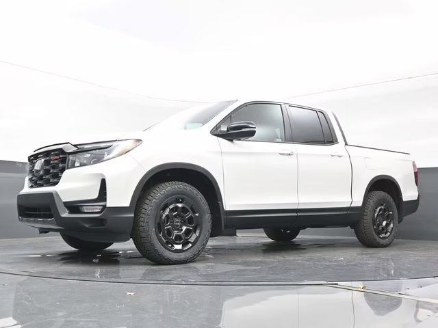 2026 Platinum White Pearl Honda Ridgeline TrailSport+ AWD Truck
