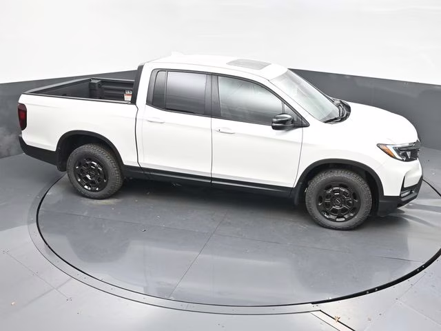 2026 Platinum White Pearl Honda Ridgeline TrailSport+ AWD Truck