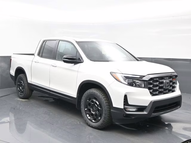 2026 Platinum White Pearl Honda Ridgeline TrailSport+ AWD Truck
