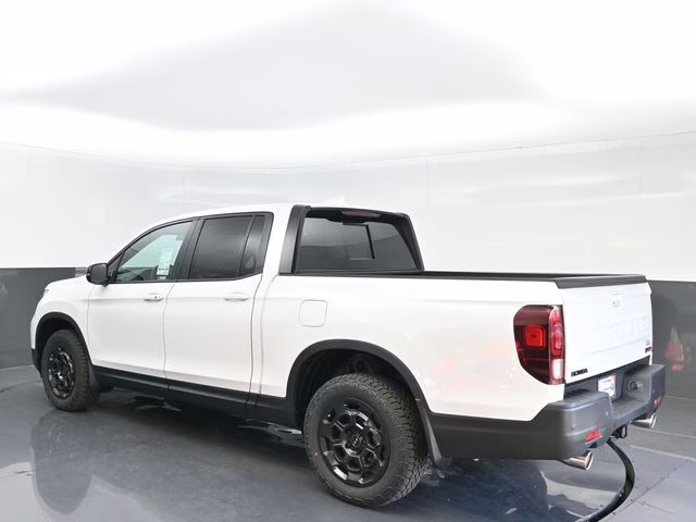 2026 Platinum White Pearl Honda Ridgeline TrailSport+ AWD Truck