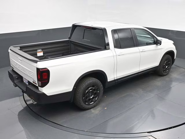 2026 Platinum White Pearl Honda Ridgeline TrailSport+ AWD Truck